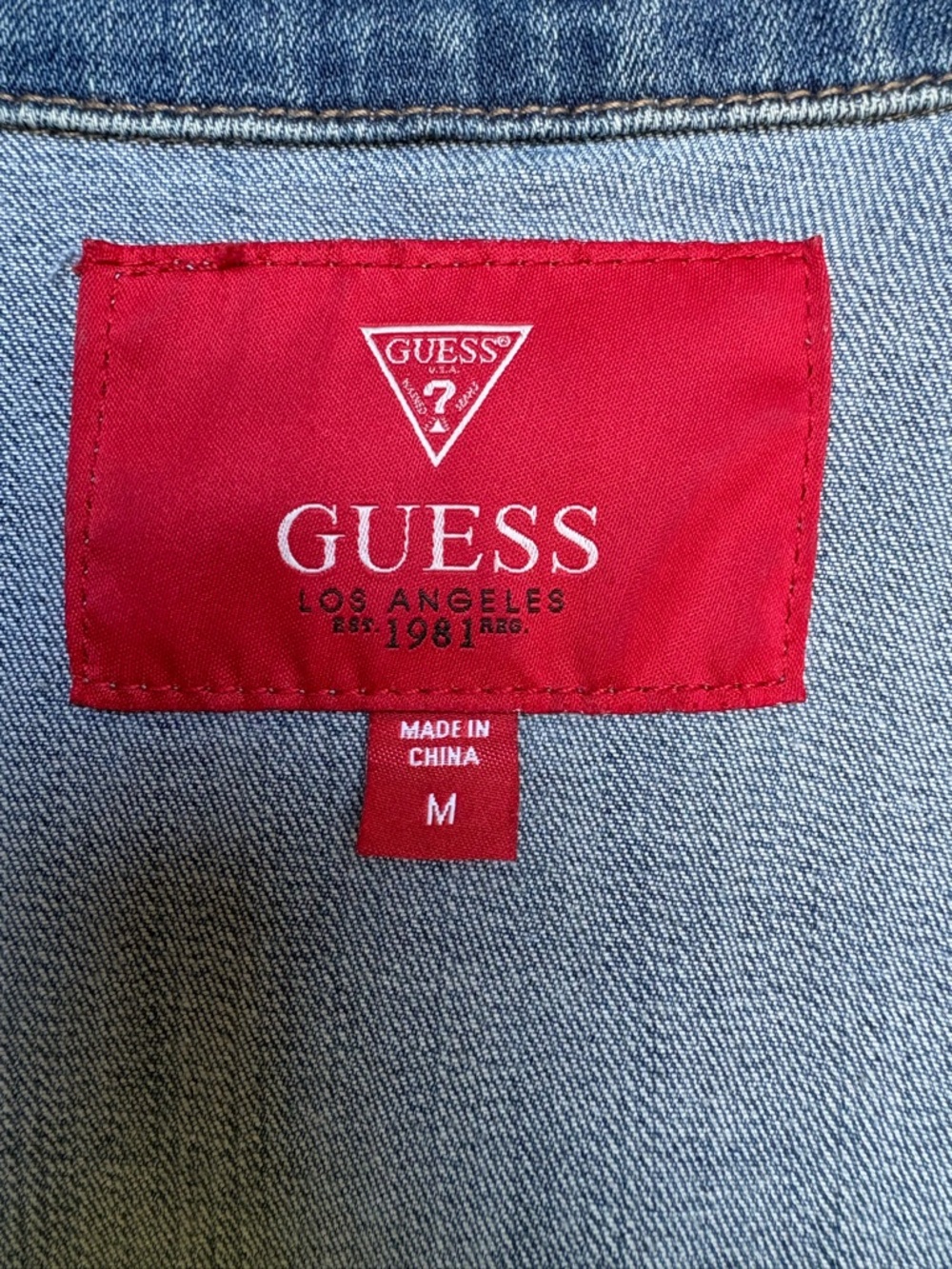 Guess Y2K Cropped Denim Jacket in Distressed Medium Wash - Size Medium - Picture 6 of 8